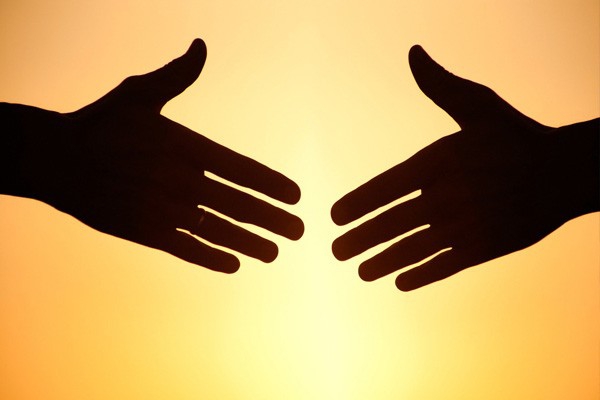 公司積極參與精準扶貧活動，捐款10萬元